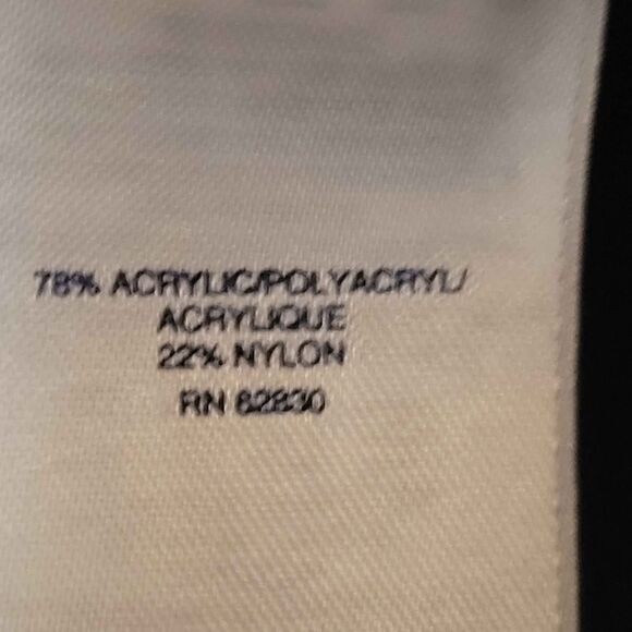 Men's Size Large Lands' End Light Weight V-neck Black Sweater - Picture 3 of 4